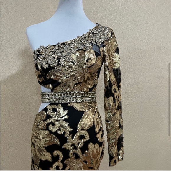 NWT NEW Panoply 14847 black gold floral sequins one shoulder formal gown - Picture 2 of 5
